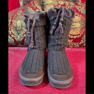 Skechers keepsakes blur knit sweater boots size 9
